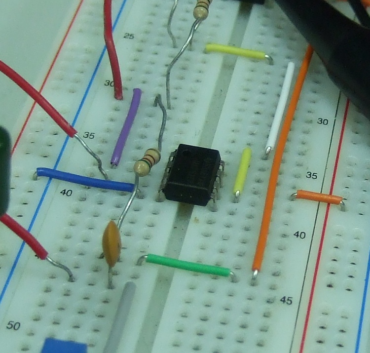 a uA741 op amp in action on a breadboard